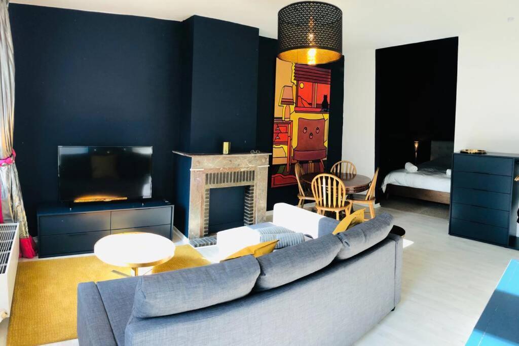 Brussels By Foot! Authenticity & Luxury Nearby Apartment Luaran gambar