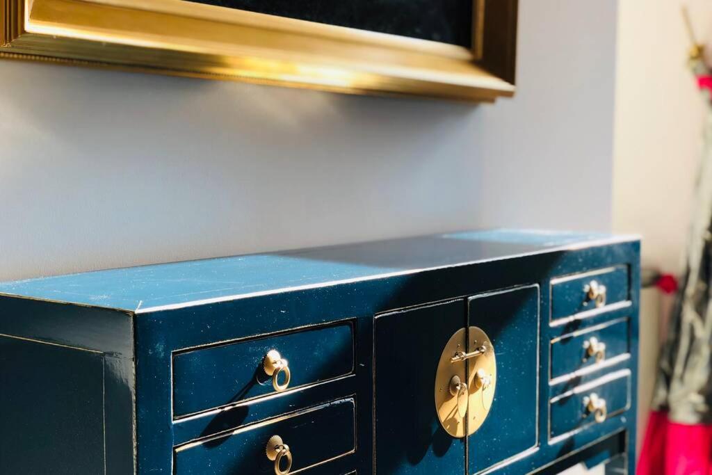Brussels By Foot! Authenticity & Luxury Nearby Apartment Luaran gambar