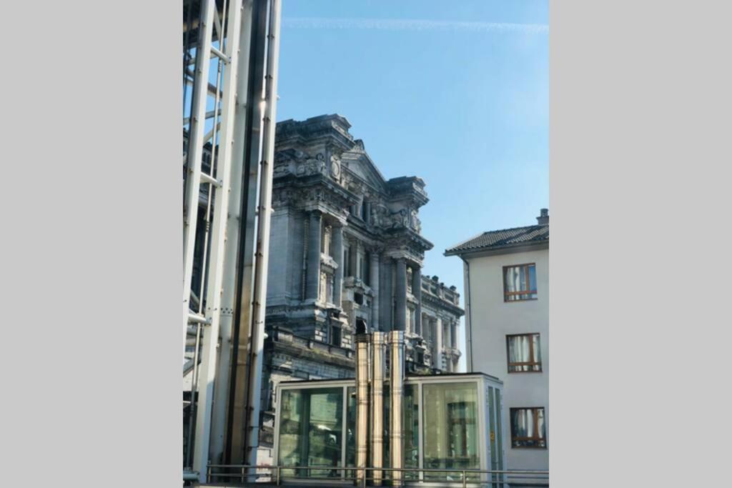 Brussels By Foot! Authenticity & Luxury Nearby Apartment Luaran gambar